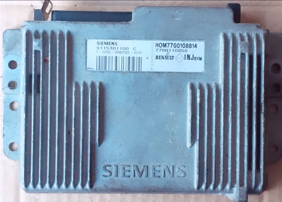 RENAULT CLIO 2 1.4 ECU MODULE – KAF ECU RENAULT CLIO 2 S115301100C HOM7700108814 7700110258